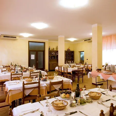 Hotel Belvedere 3*