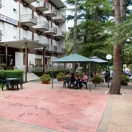 Belvedere Hotel 3*